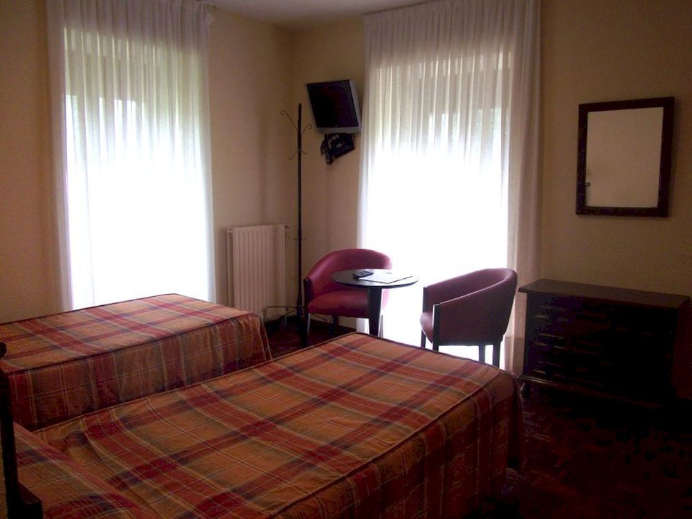 Hotel Termas De Liérganes Εξωτερικό φωτογραφία