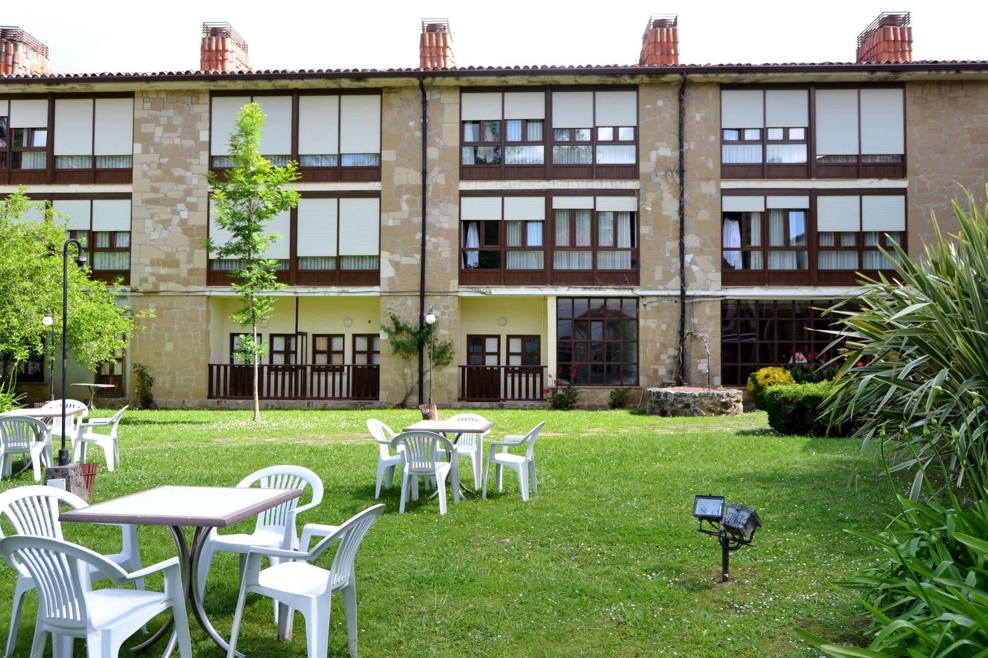 Hotel Termas De Liérganes Εξωτερικό φωτογραφία